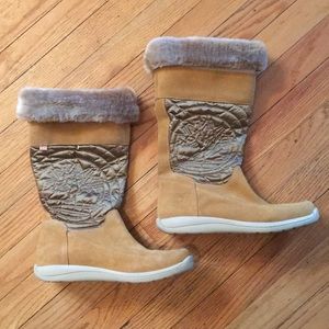 Timberland genuine leather suede with fur boots